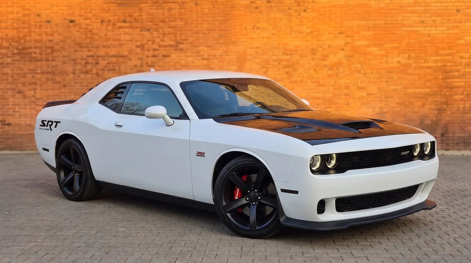 Dodge Challenger SRT8 392 6.4 V8 — foto 2